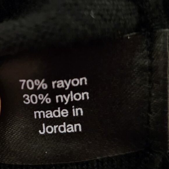 #186 Lane Byant size 18/20 Black button front sweater/cardigan - Picture 6 of 6